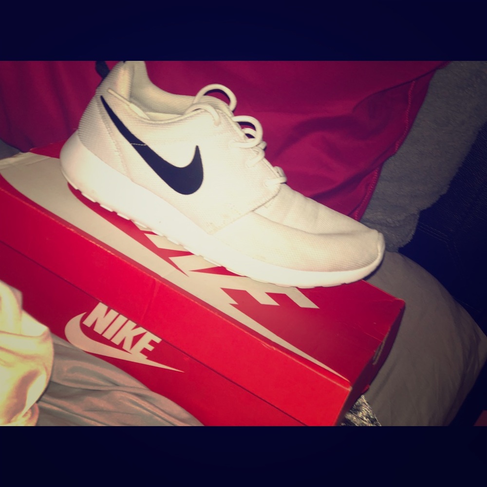 Women’s sneakers